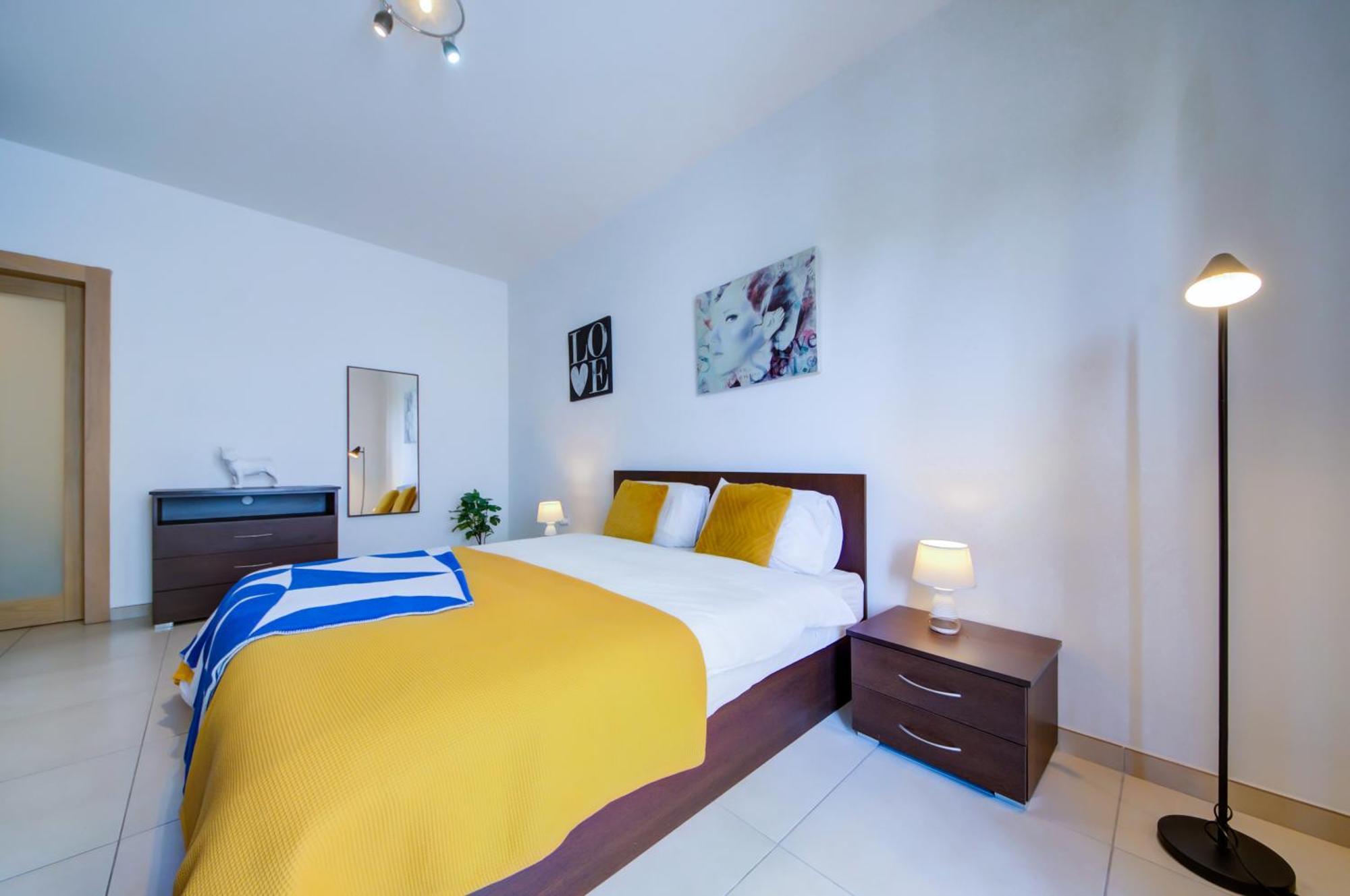 Prime Location, Modern Apartment In St Julian'S, Paceville, Apt 8 By Vaganza Saint Julian's Eksteriør billede
